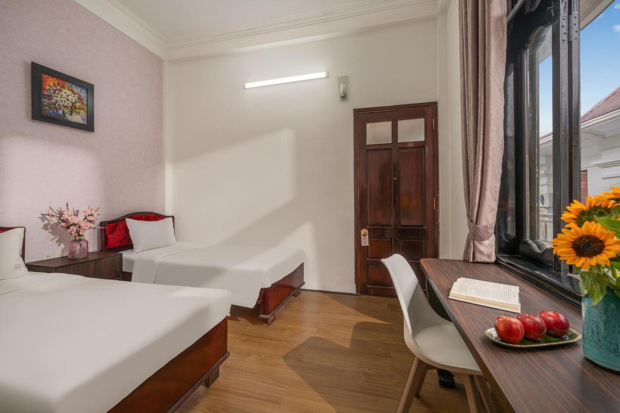 KLy Hotel Hue Buitenkant foto