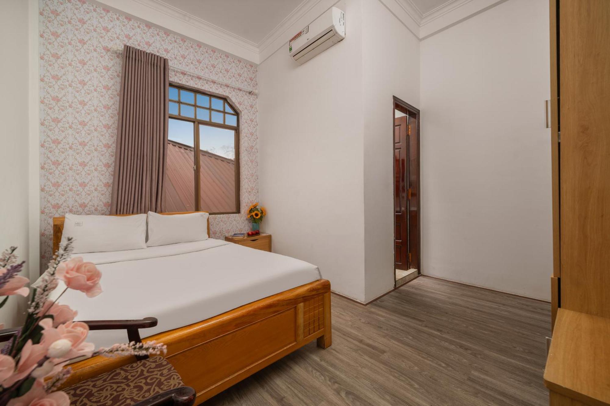 KLy Hotel Hue Buitenkant foto