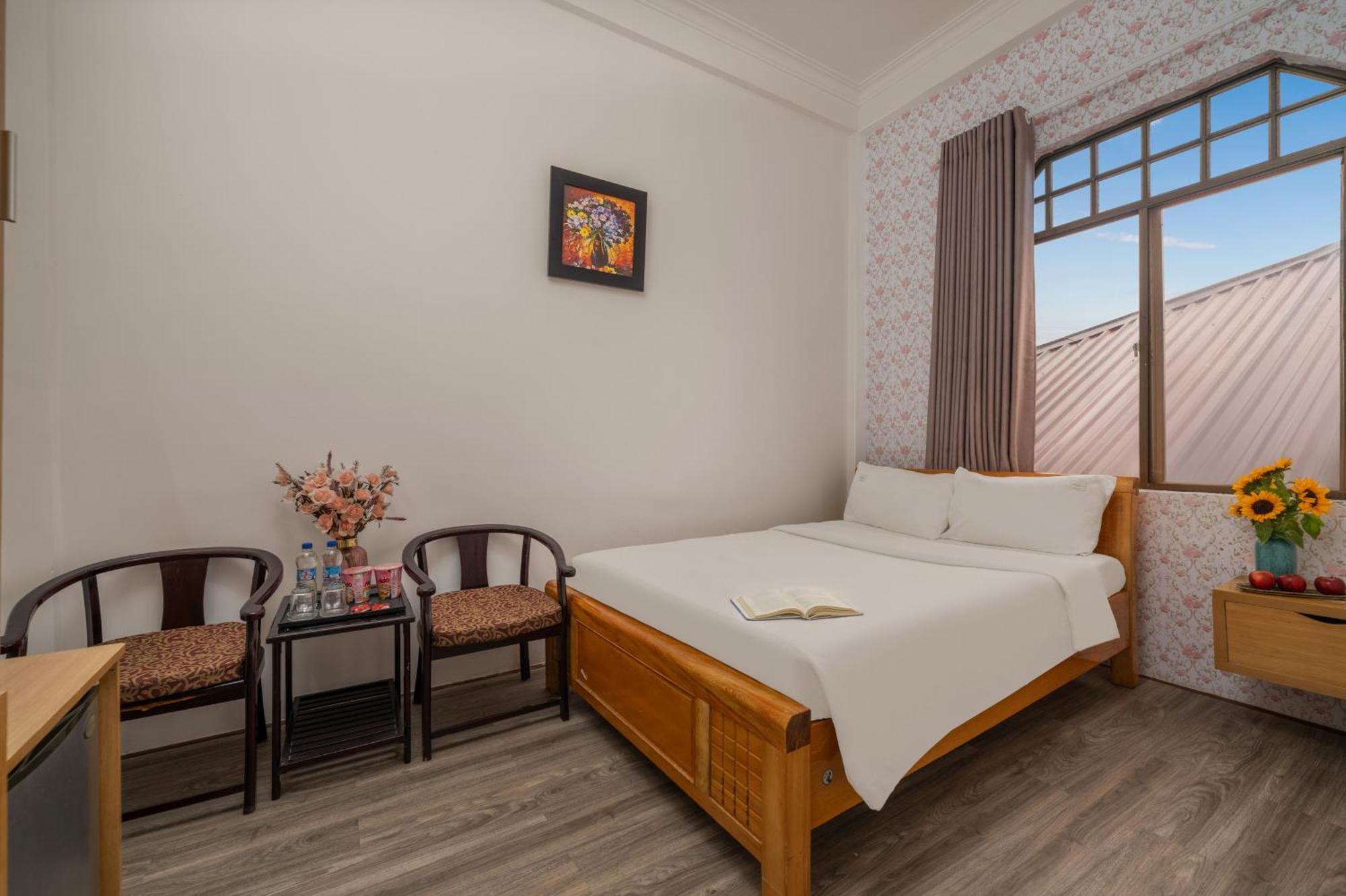 KLy Hotel Hue Buitenkant foto