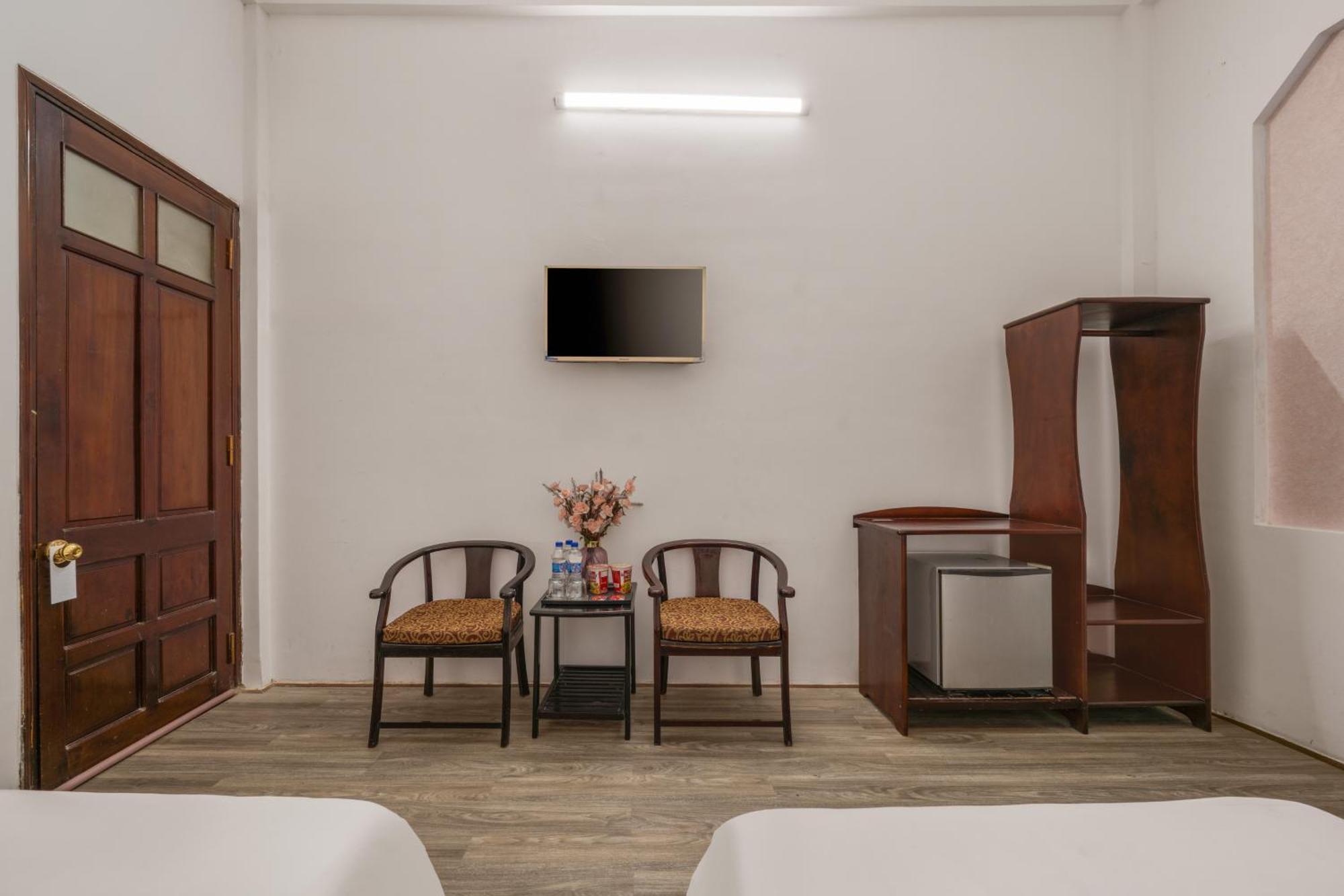 KLy Hotel Hue Buitenkant foto