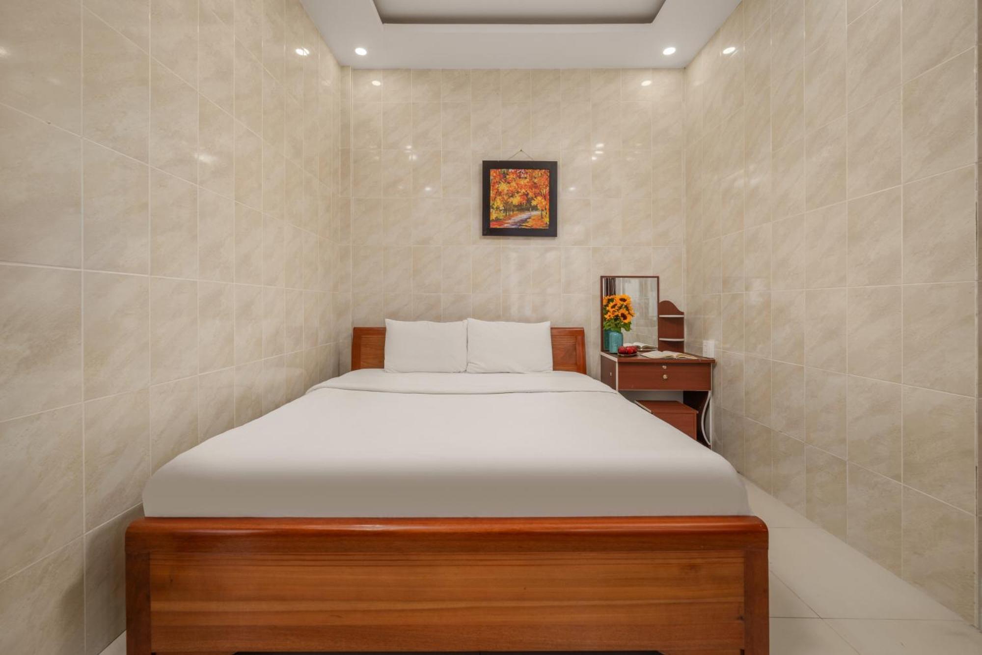 KLy Hotel Hue Buitenkant foto