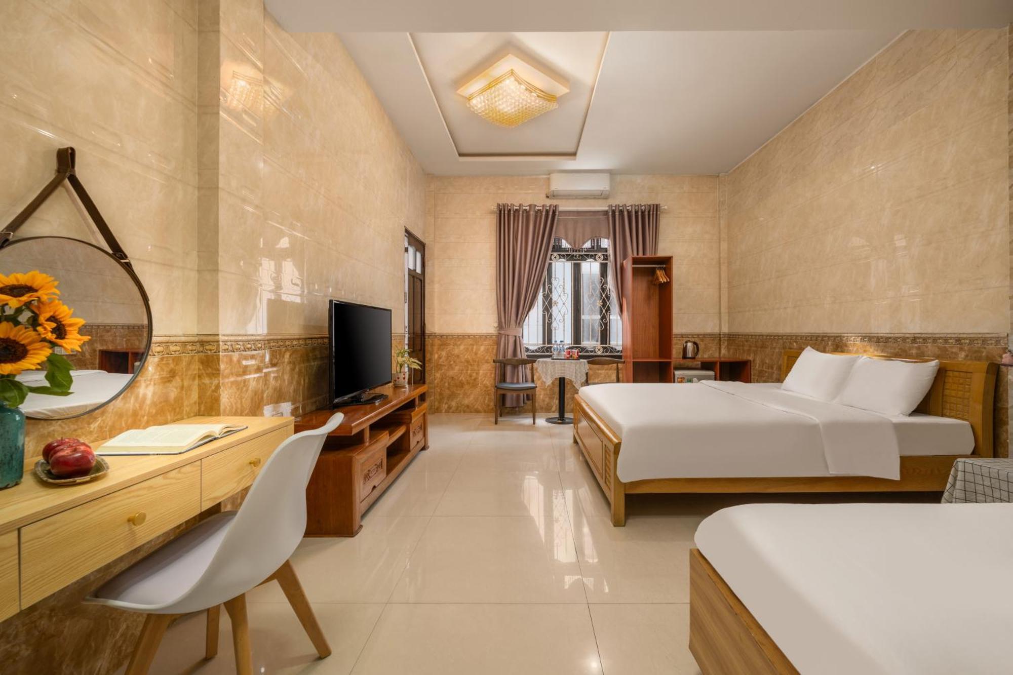 KLy Hotel Hue Buitenkant foto